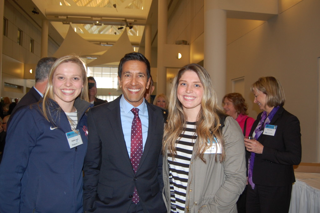 Natalie and Caroline meet Dr. Sanjay Gupta who said to do something everyday that scares you. 